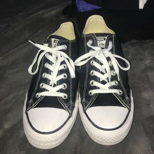 black converse
